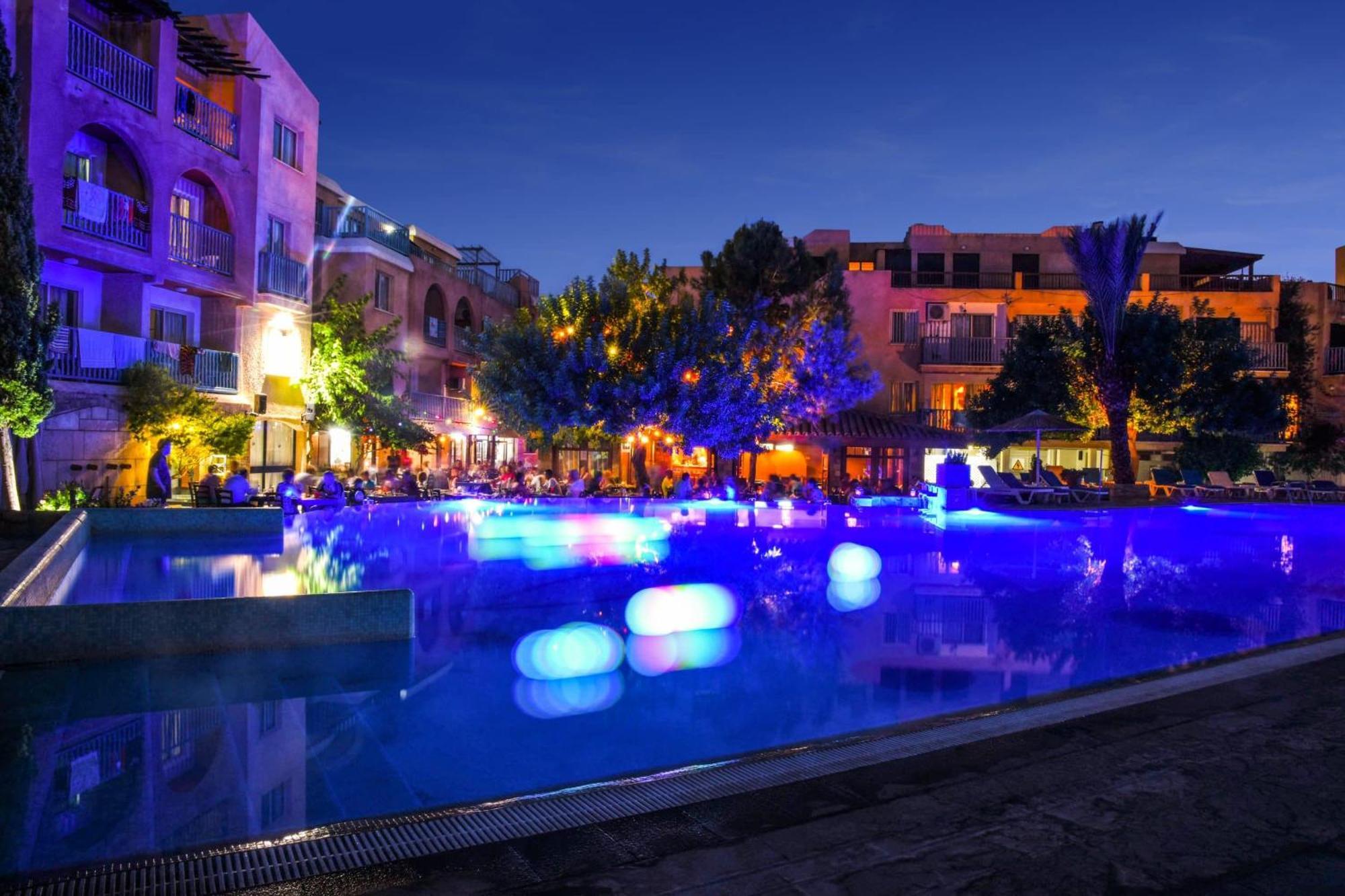Basilica Holiday Resort Paphos Extérieur photo